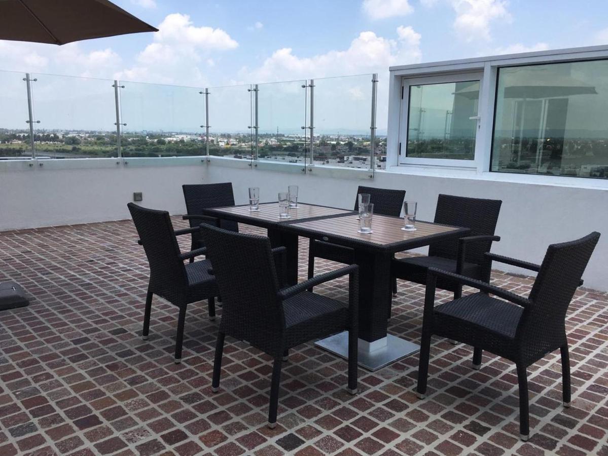 Fiesta Inn Celaya Galerias Exterior foto