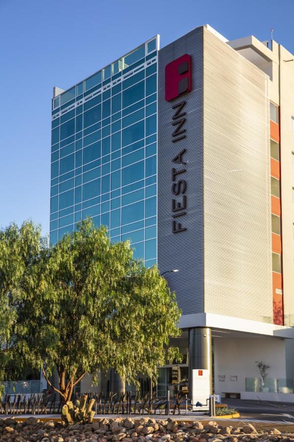 Fiesta Inn Celaya Galerias Exterior foto